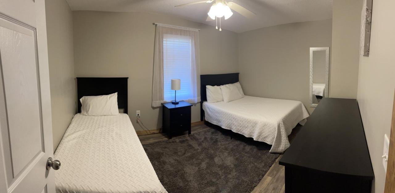 Modern Farmhouse 3 Bed, 2 Bath Apartment, Sleeps 7, Lots Of Space, Steps To Downtown, Honeywell & Eagles Theater Wabash Eksteriør bilde