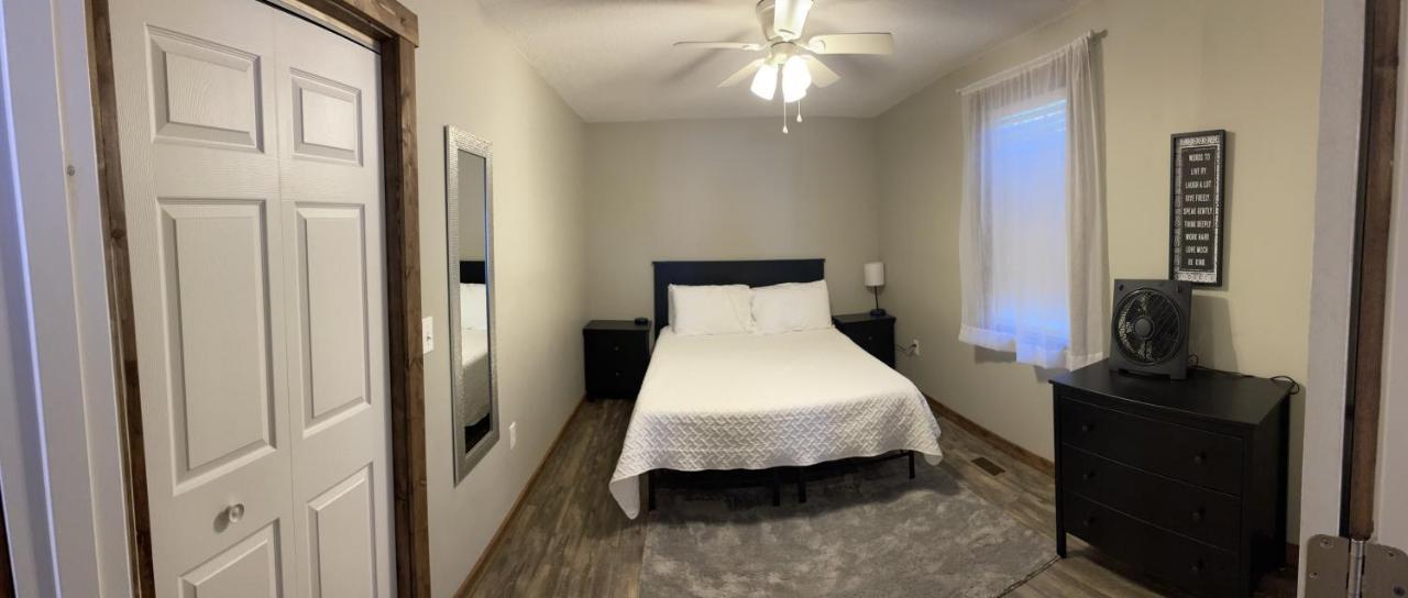 Modern Farmhouse 3 Bed, 2 Bath Apartment, Sleeps 7, Lots Of Space, Steps To Downtown, Honeywell & Eagles Theater Wabash Eksteriør bilde